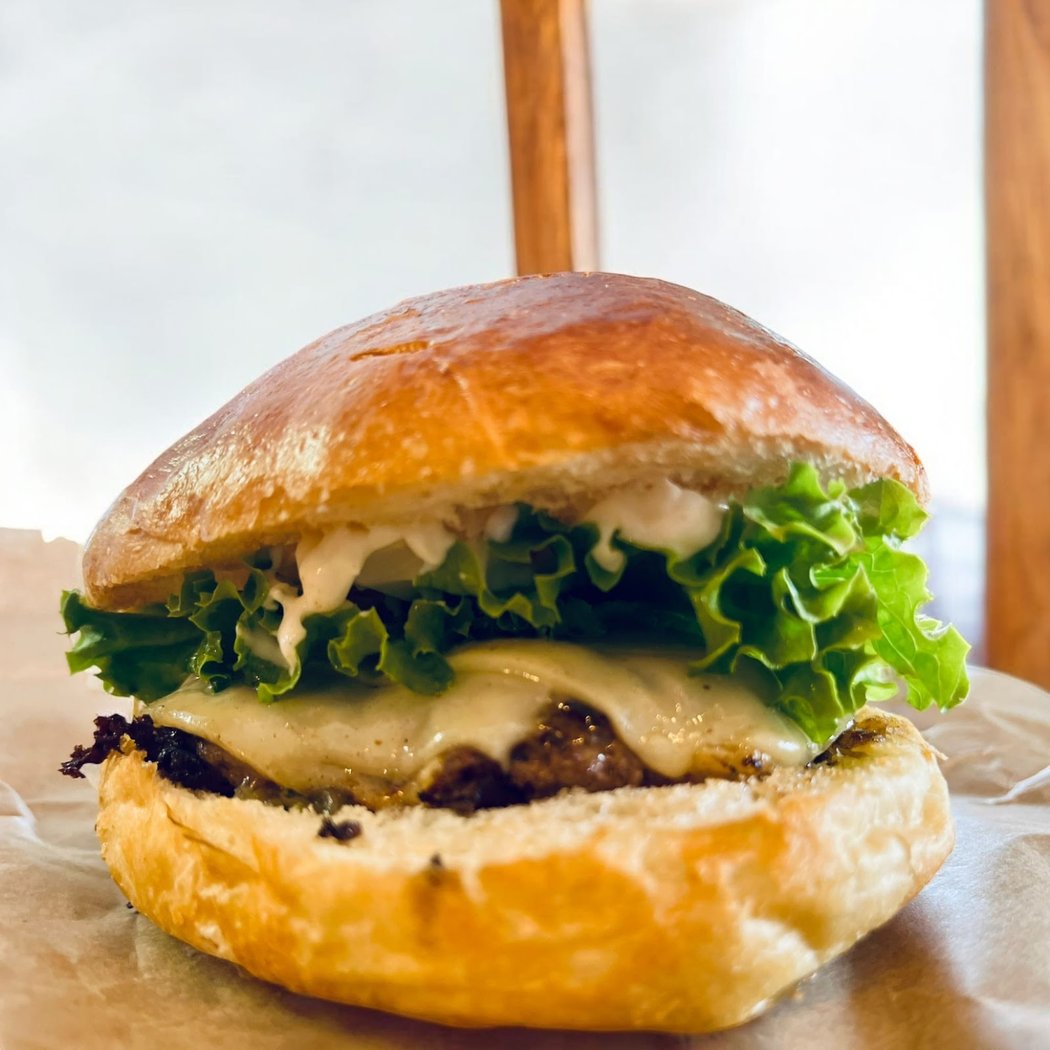 LeoFood Food Truck 1